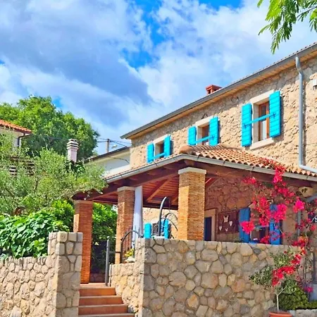 Villa Charming Stone House By The Sea Cizici
